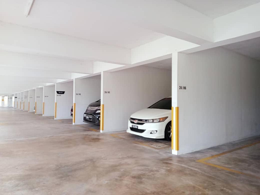 Homestay Budget Kuala Terengganu Tulipsia House Екстериор снимка
