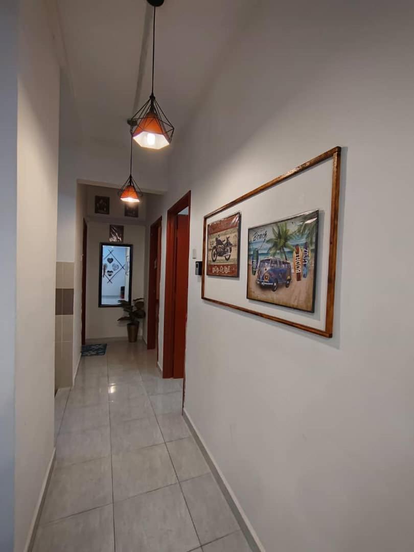 Homestay Budget Kuala Terengganu Tulipsia House Екстериор снимка